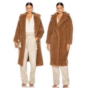New! NWOT Max Mara Teddy Bear Icon Coat in Camel Brown Size Small